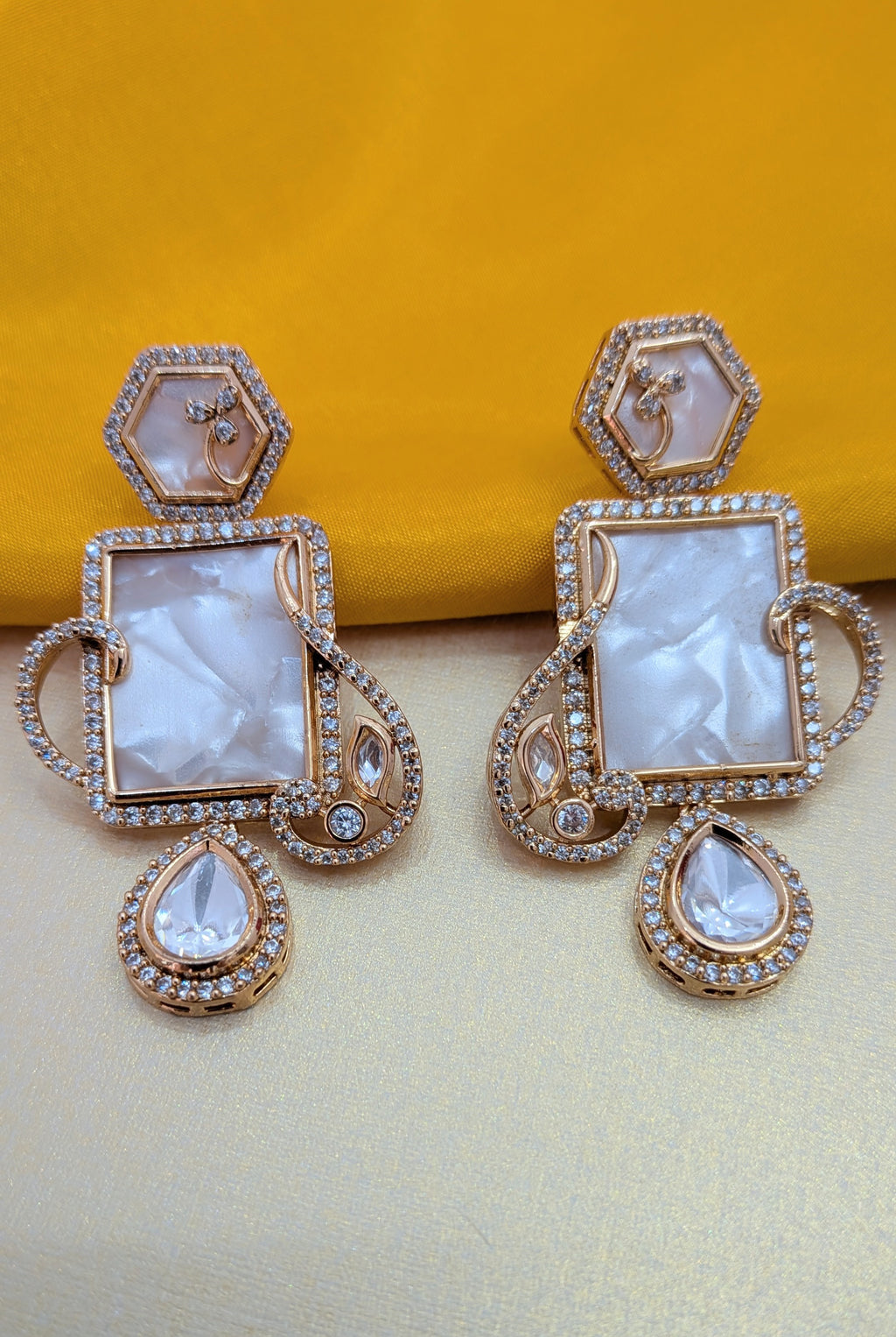 Noori Royale Mother of Pearl Earrings – pearl center with CZ diamond frame in gold