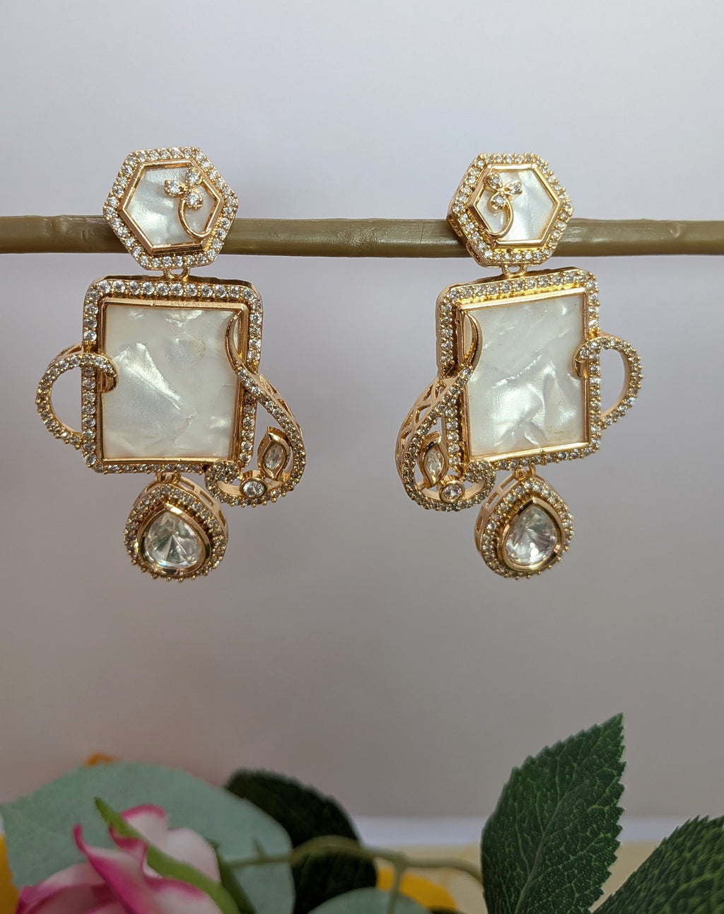 Noori Royale Mother of Pearl Earrings – pearl center with CZ diamond frame in gold