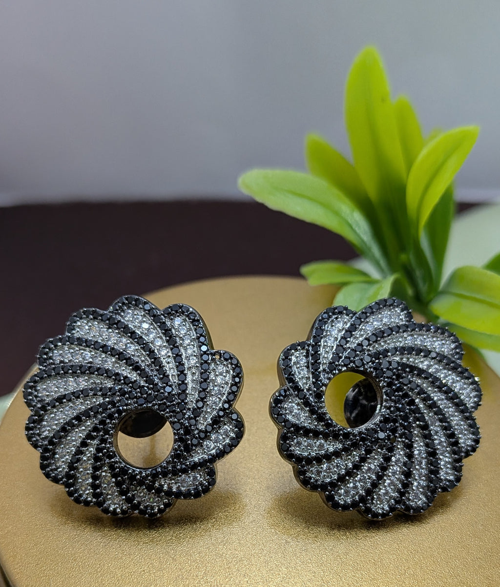 Twilight Swirl Studs – spiral gunmetal studs with black and white zirconia