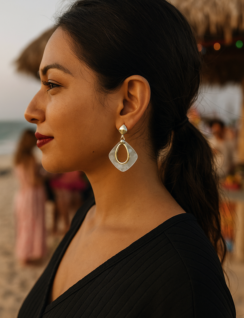 MistDrop Resin Hoops – marbled resin hoops with gold teardrop center