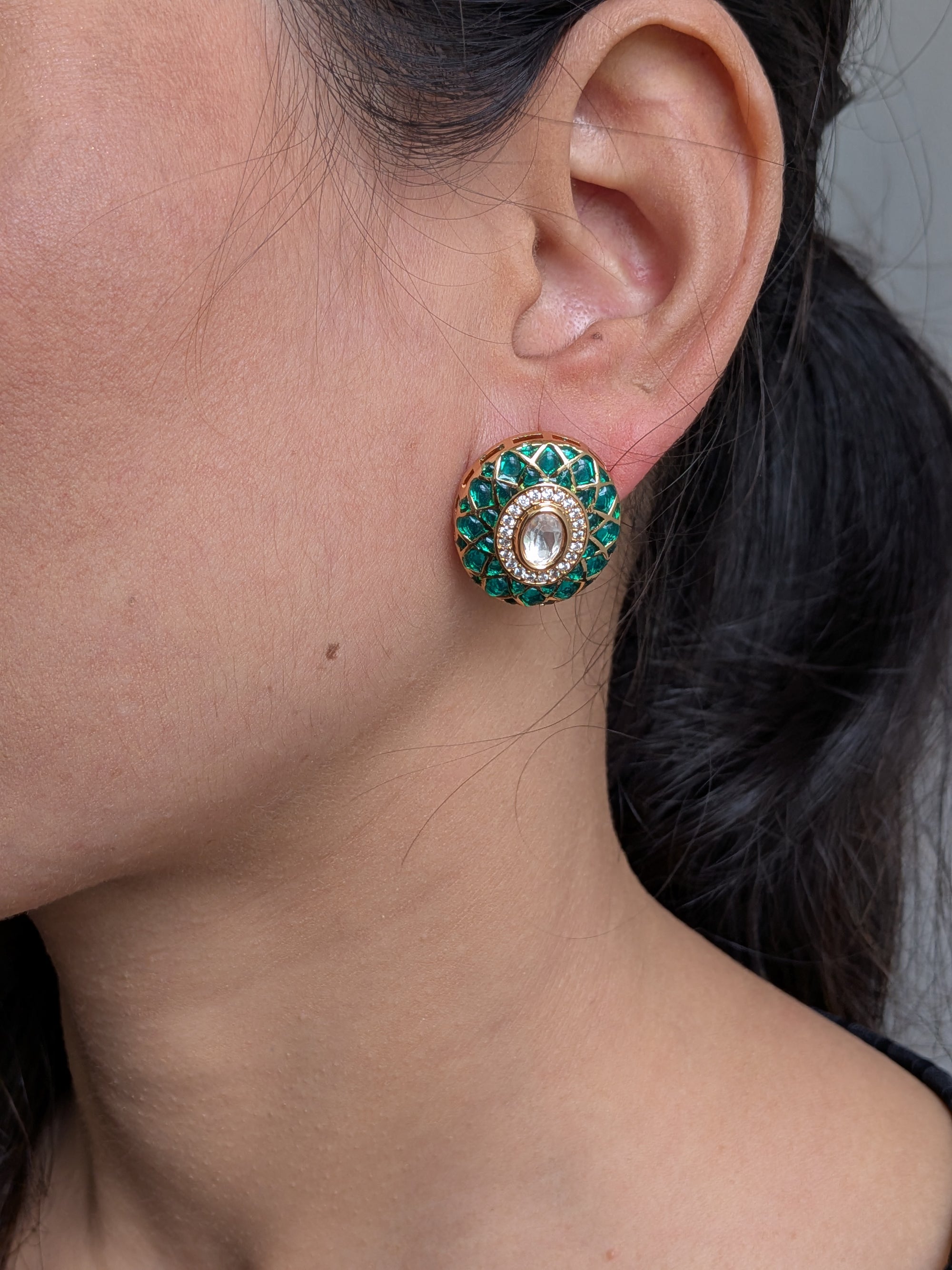 Ziva Meenakari Studs – green enamel lattice with kundan centre