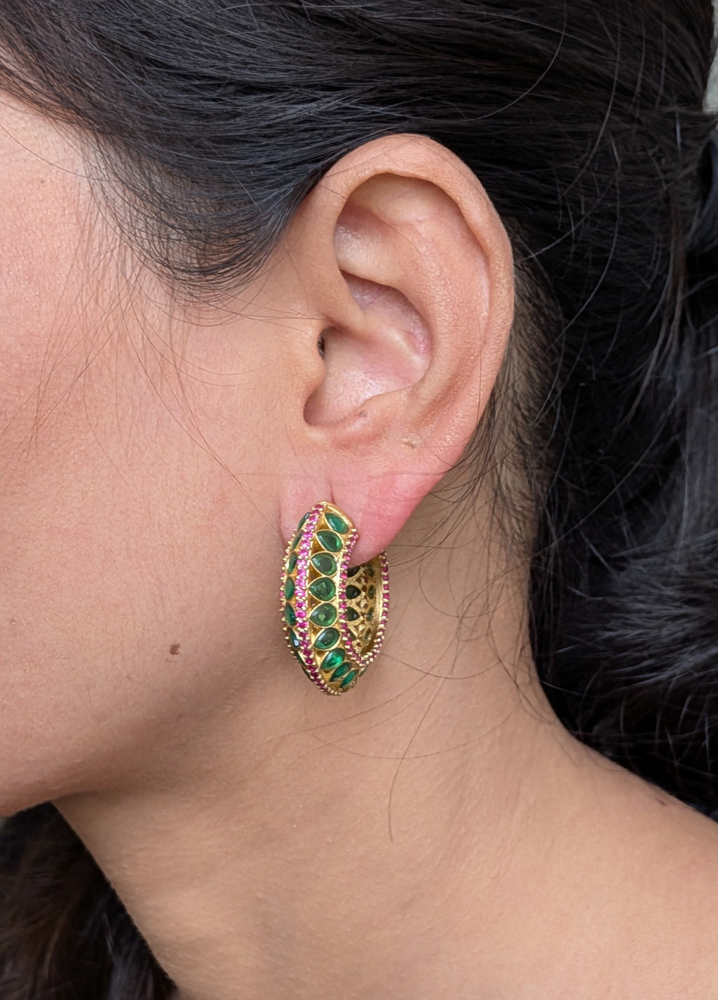 Peacock Mirage Hoops – gold-plated hoops with emerald teardrops and ruby-red accents