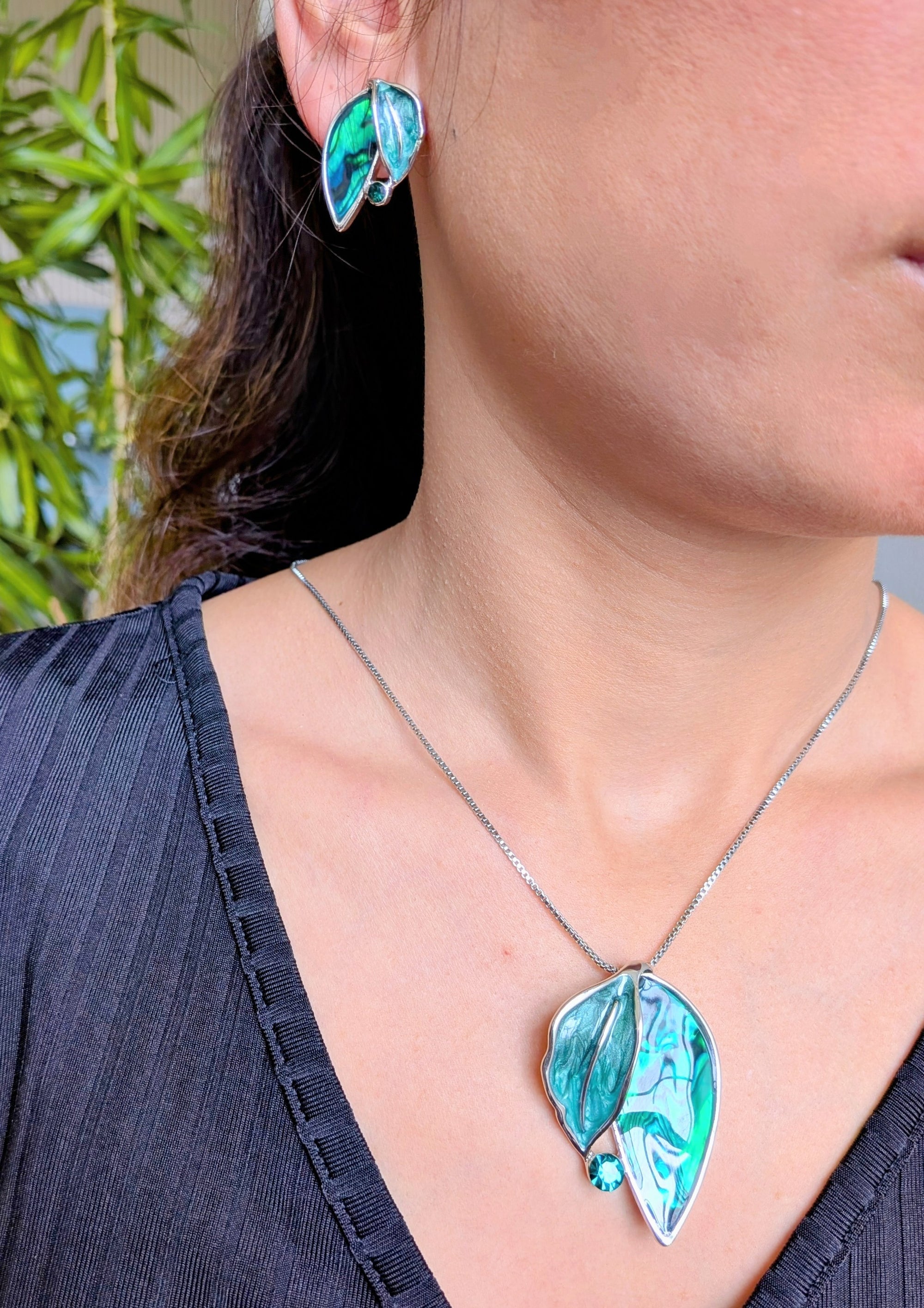 Emerald Tide Leaf MOP Pendant Set – enamel and mother-of-pearl leaf pendant with crystal drop