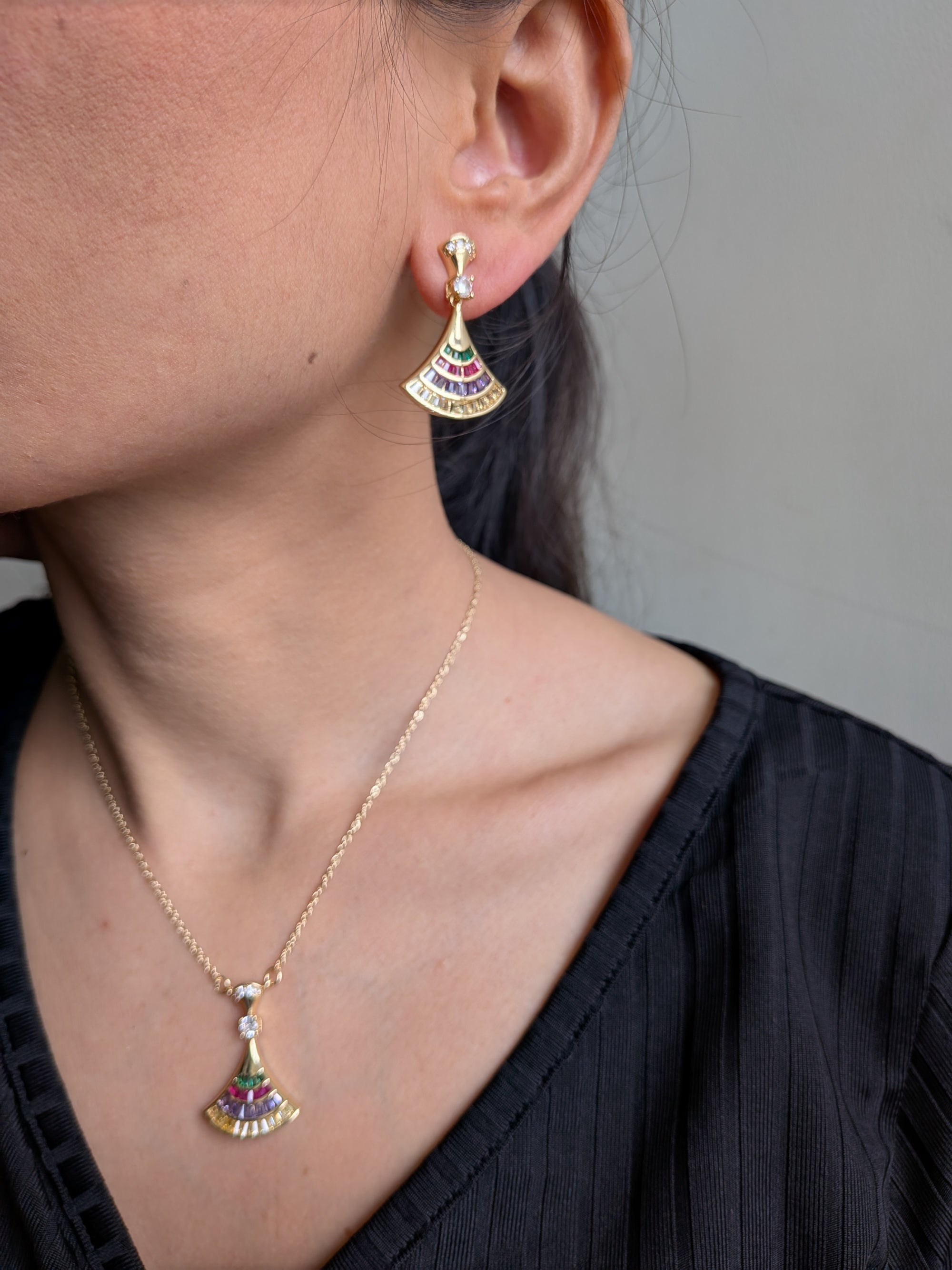 Regal Prism Fan Pendant Set – multicolored baguette fan pendant in gold