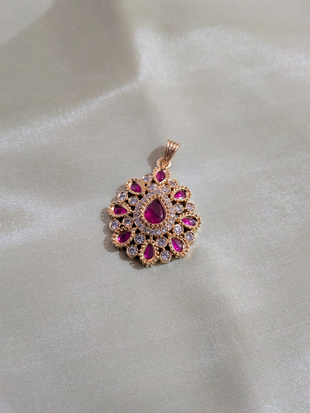 Kundan Ruby Spark  pendant set from TreasureDrum Jewellery