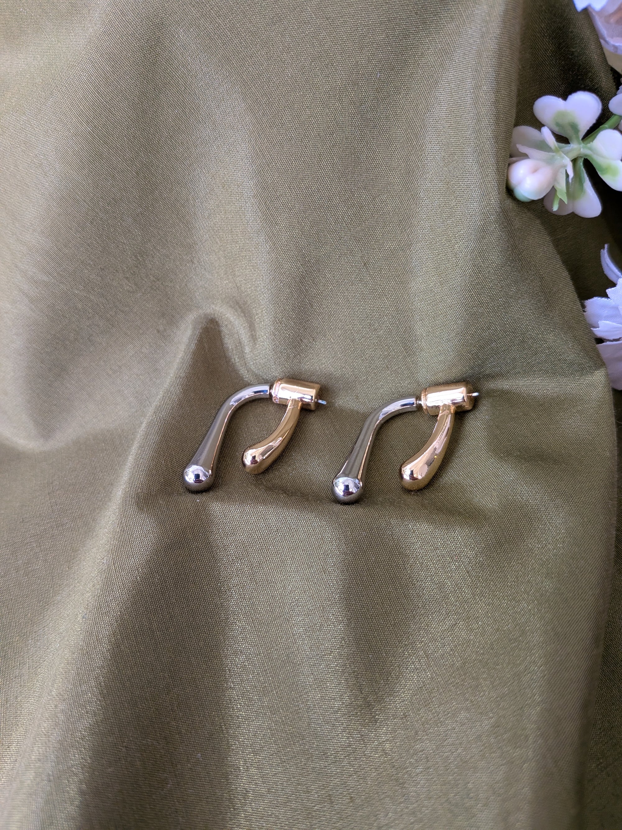 Meltcurve Minis jewellery from TreasureDrum Jewellery