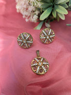 Regal Medallion pendant set from TreasureDrum Jewellery