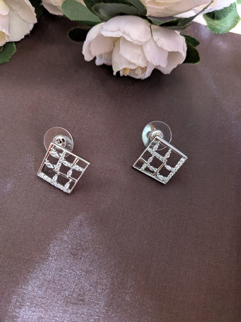 Zirsquare Deco pendant set from TreasureDrum Jewellery