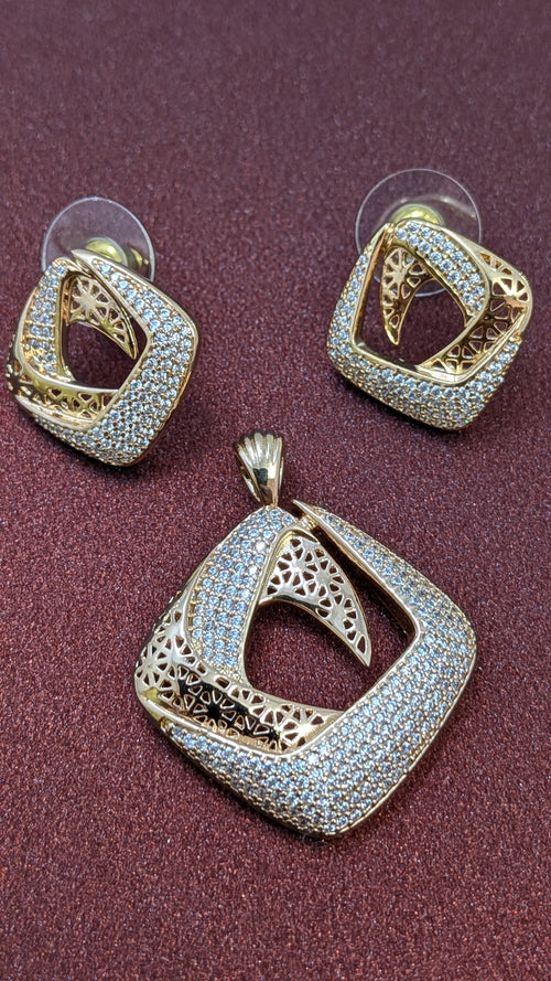 Auraedge Geometric  pendant set from TreasureDrum Jewellery